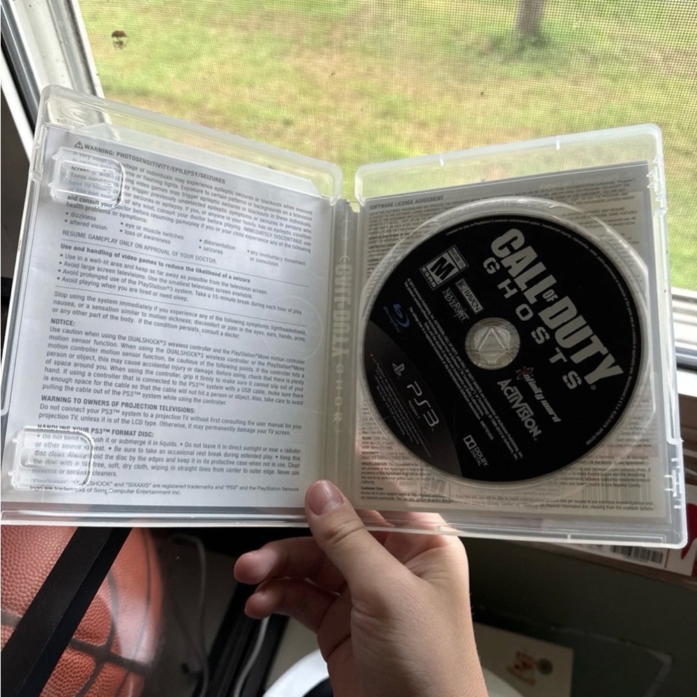Activision Call of Duty: Ghosts for PS3 - Black and Gray - Picture 3 of 5